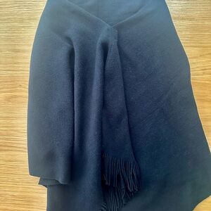 Elegant Black Shawl with Fringe